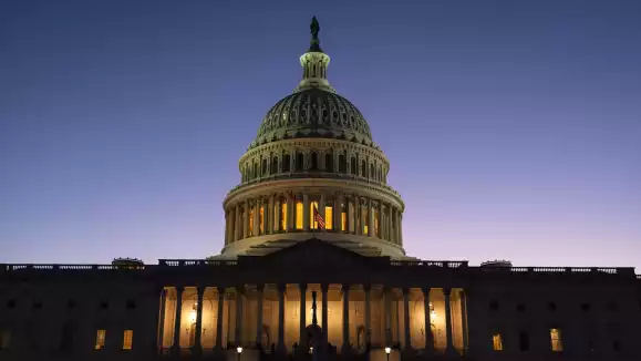 Решение Байдена по Украине вызвало панику в конгрессе США