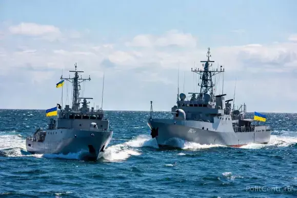 Российские военные потопили в Чёрном море два катера с украинским спецназом (Видео)