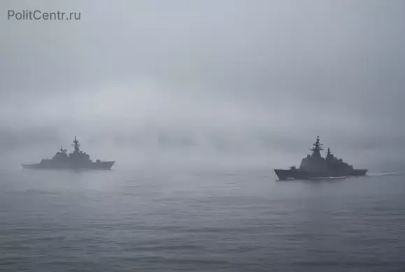 Балтийский флот провёл учения: российские моряки вытеснили шведский разведывательный корабль из района манёвров